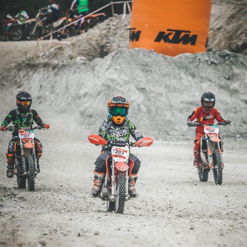 Junior Race